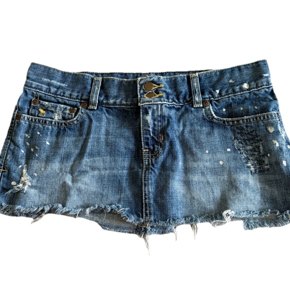 ABERCROMBIE & FITCH Y2K Paint Splattered Distressed Micro Mini Jean Skirt Sz 2 - Picture 2 of 9